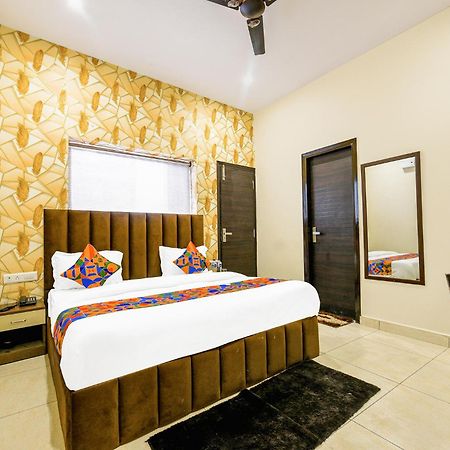 Fabhotel Royal Regency I Лудяна Екстериор снимка