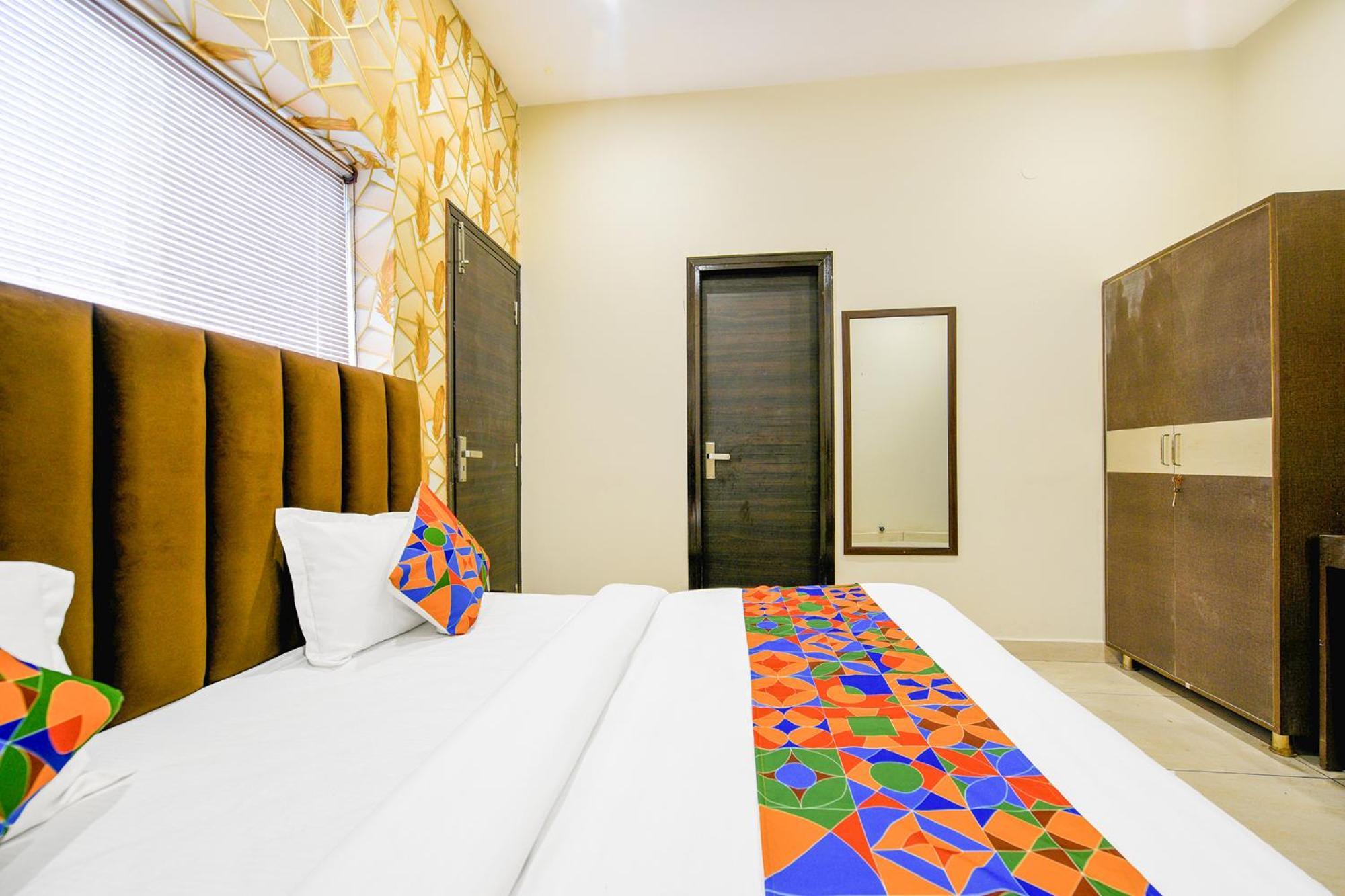 Fabhotel Royal Regency I Лудяна Екстериор снимка