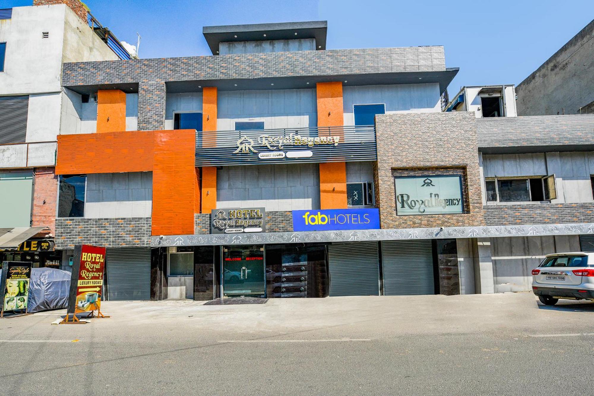 Fabhotel Royal Regency I Лудяна Екстериор снимка
