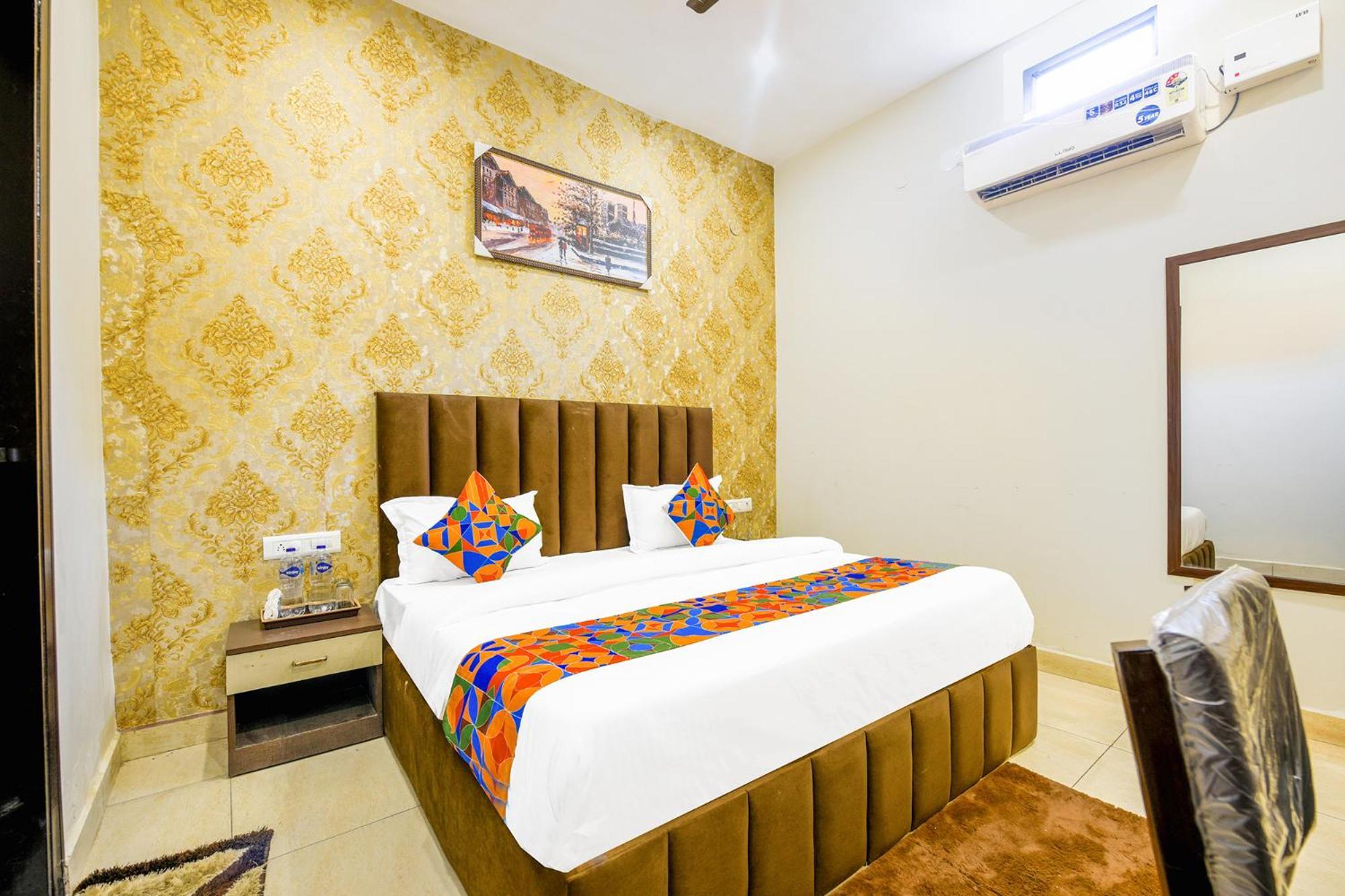 Fabhotel Royal Regency I Лудяна Екстериор снимка