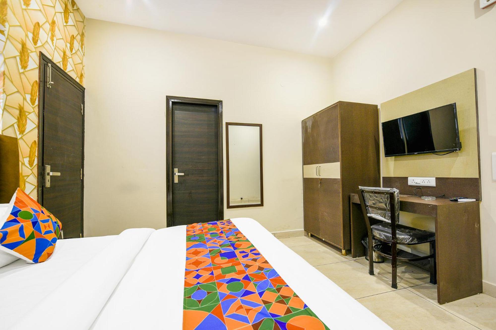 Fabhotel Royal Regency I Лудяна Екстериор снимка
